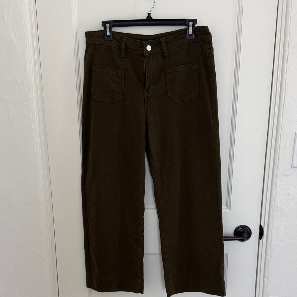 Women's Cropped Jeans in Dark Green